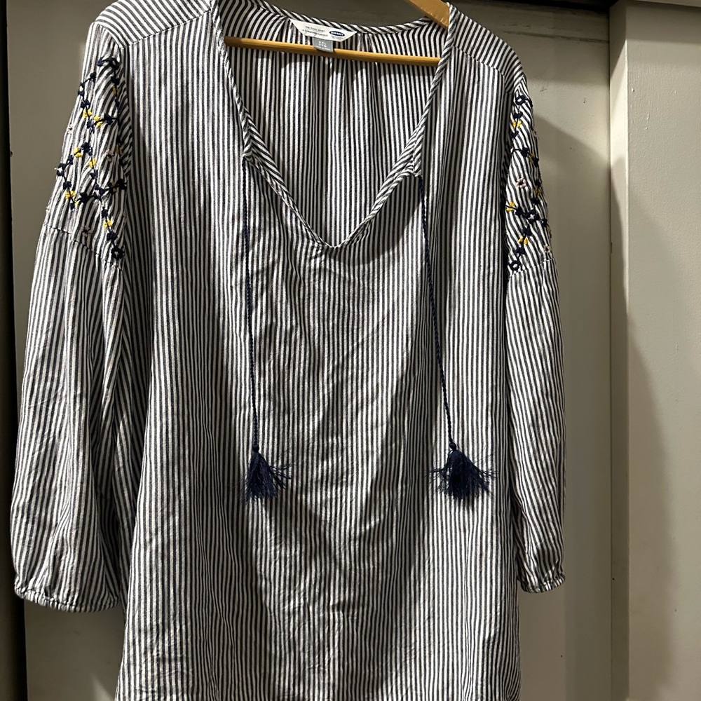 Old Navy Blouse - Size XXL - Like New